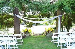 HIGH SCHOOL SWEETHEARTS